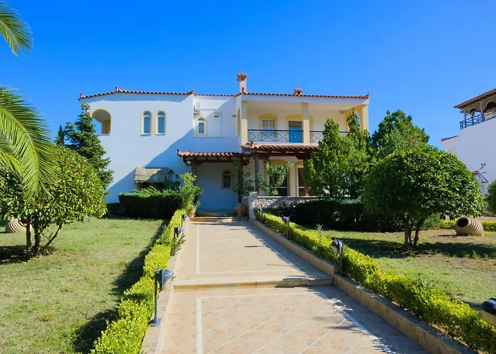 GREEN PARADISE PALAIA FoKAIA