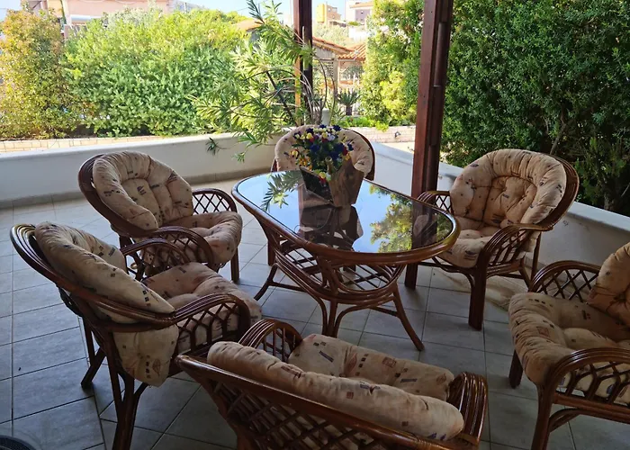 GREEN PARADISE PALAIA FoKAIA