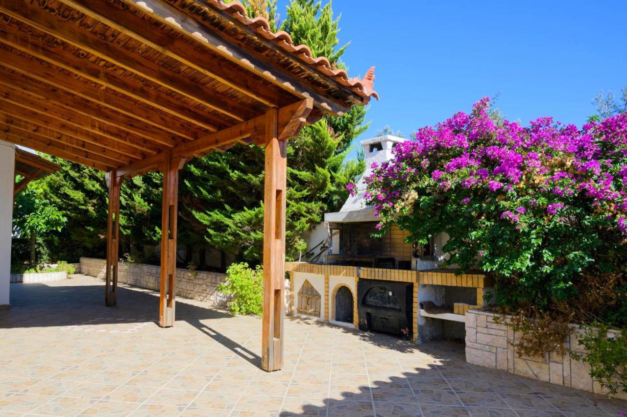 Paradise Palaia Fokaia Agios Georgios (Attica)