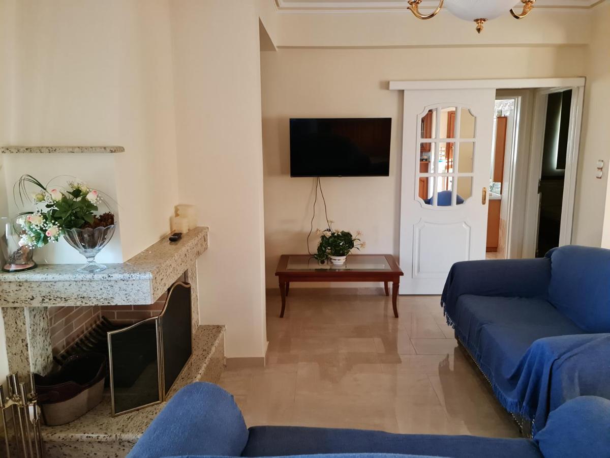 Paradise Palaia Fokaia Apartment